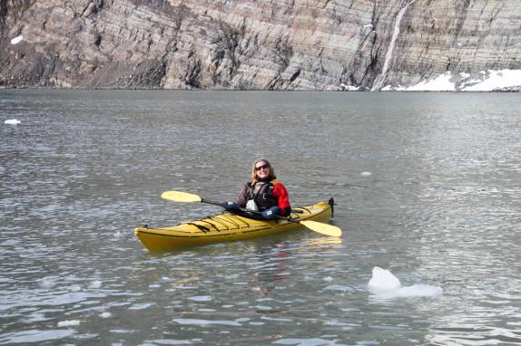 Fazendo caiaque na incrível baía de Gold Harbour, na Geórgia do Sul